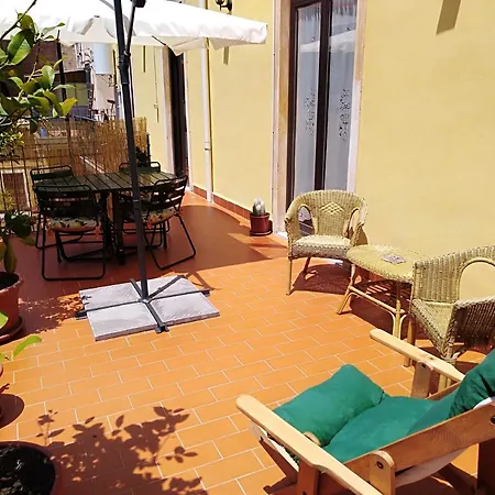L'oasi Di Sofia Turistico Etnea Cavour Bellini Appartement